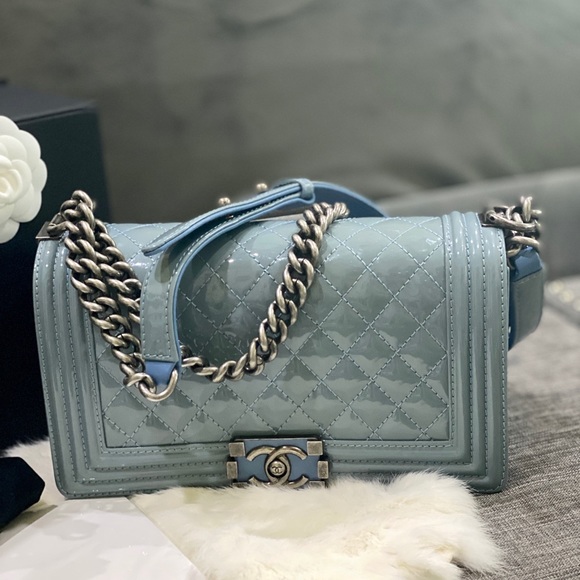 Chanel Patent Quilted Boy Flap Bag Old Medium - Picture 2 of 10
